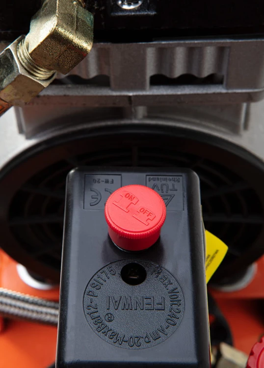 12K022__BNE_TD2_K04.jpg