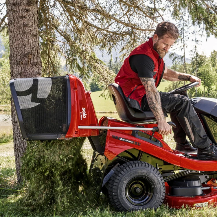 127726-tractor-t18-103-4-hd-a-v2-comfort-webshop-mood-4_v1.jpg